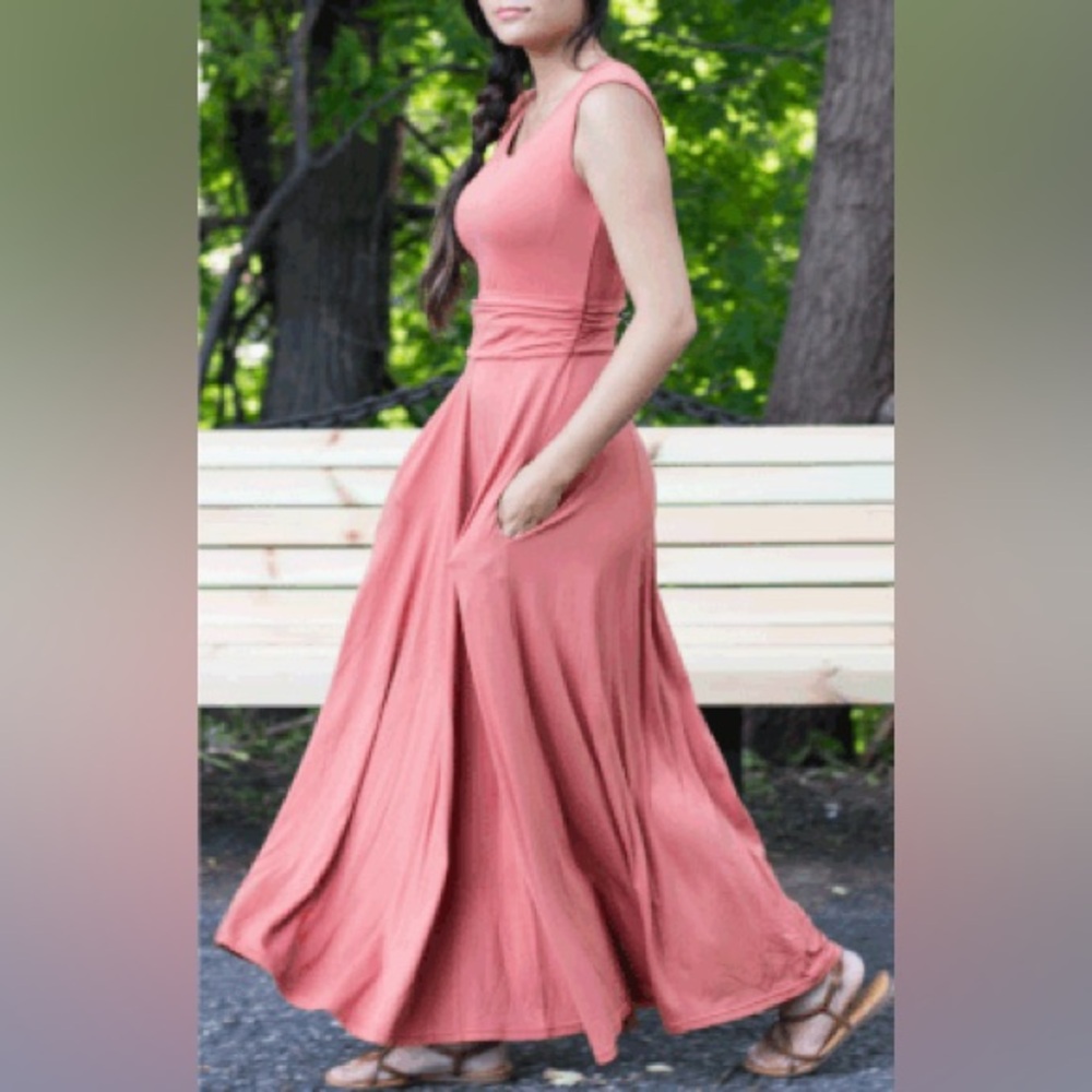 Women’s Nursing Dress for Breastfeeding Maxi Length